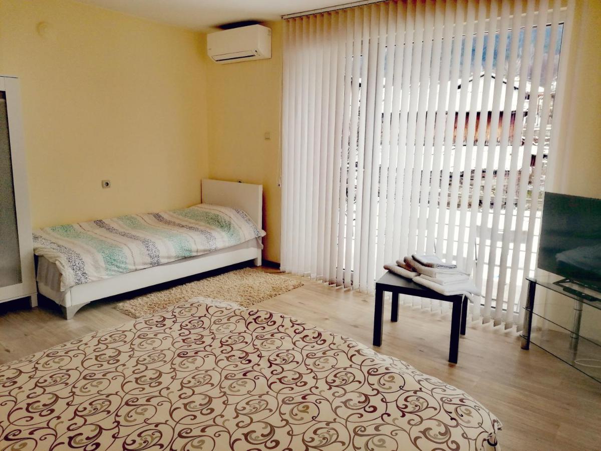 ספרבה בניה Apartment Daiv מראה חיצוני תמונה