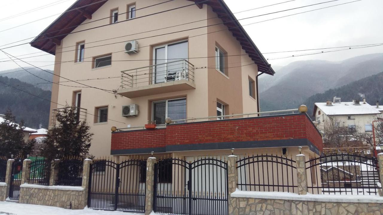 ספרבה בניה Apartment Daiv מראה חיצוני תמונה